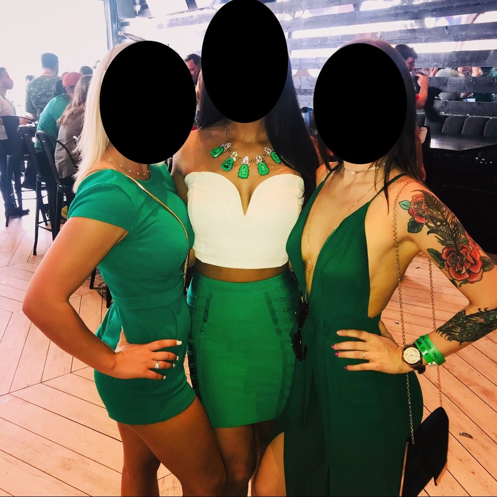 St Patrick’s 🍀 Green Bandage Skirt 💚
